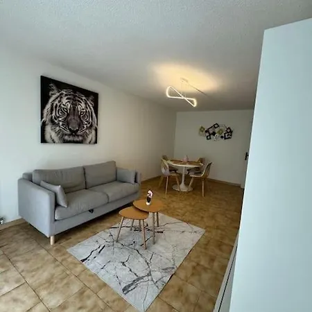 Grand 2 Pieces Pied Dans L Eau Juan Les Pins Appartement Antibes